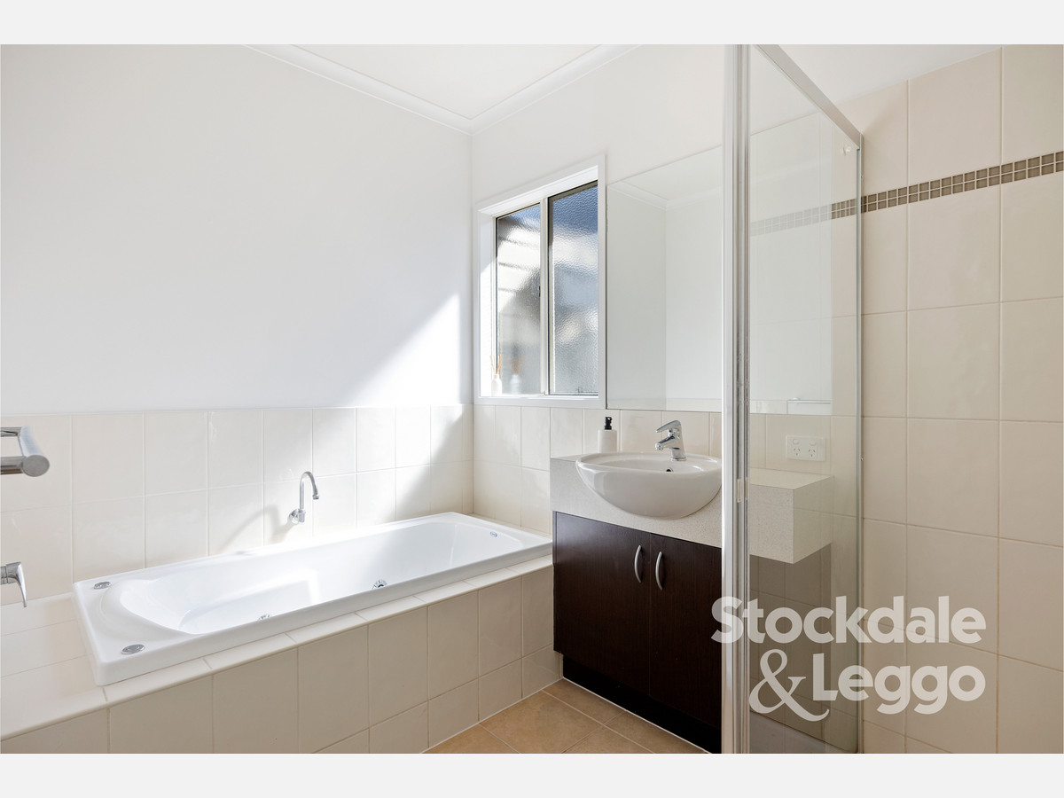 2 / 63 Boneo Road, Rosebud VIC 3939, Rosebud - Thumbnail 7