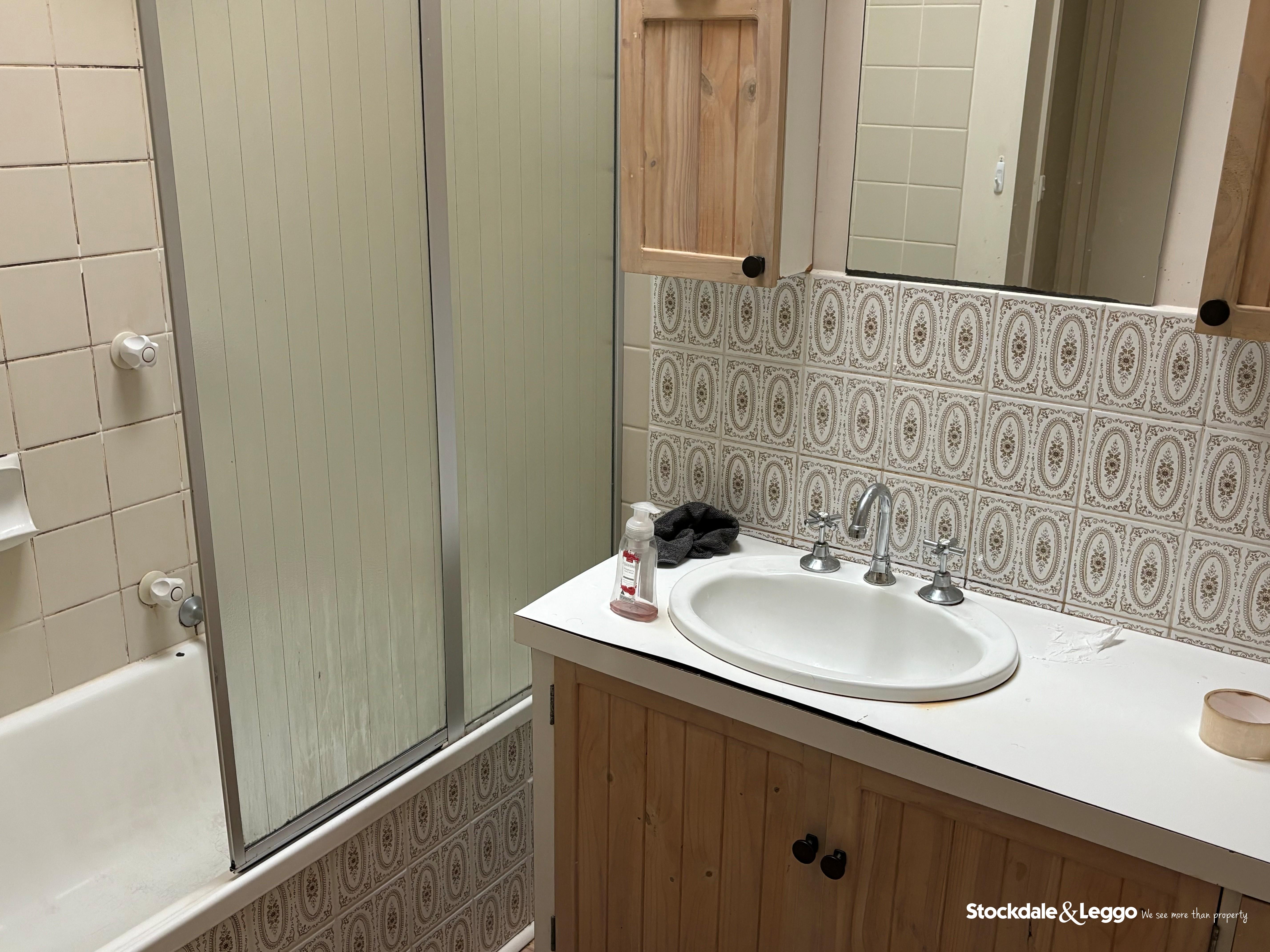 13 Leonard Street, Dandenong VIC, Dandenong - Thumbnail 4