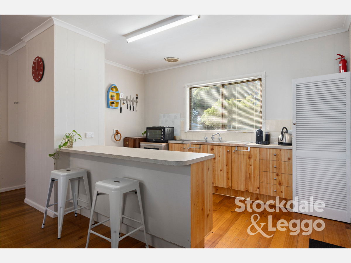 98 Alma Street, Tootgarook VIC 3941, Tootgarook - Thumbnail 3