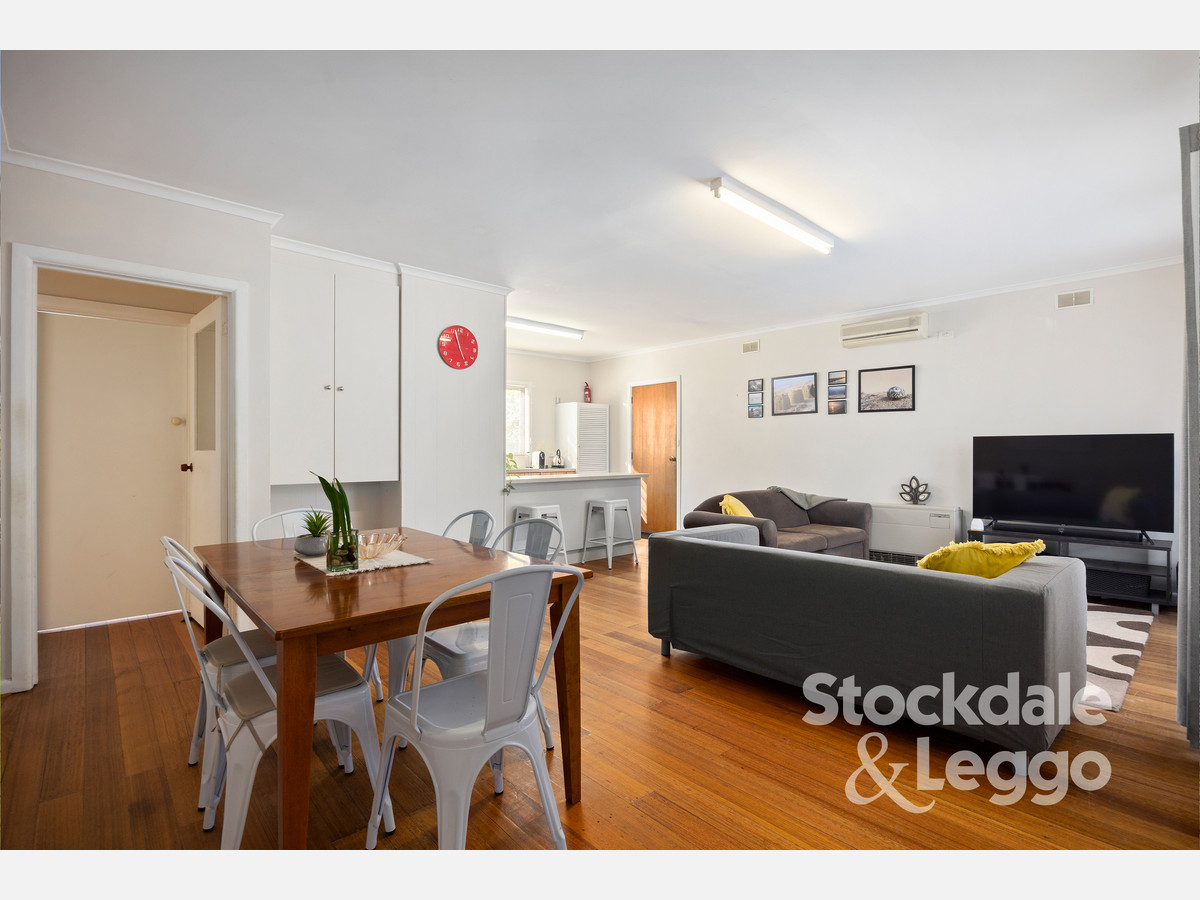 98 Alma Street, Tootgarook VIC 3941, Tootgarook - Thumbnail 4