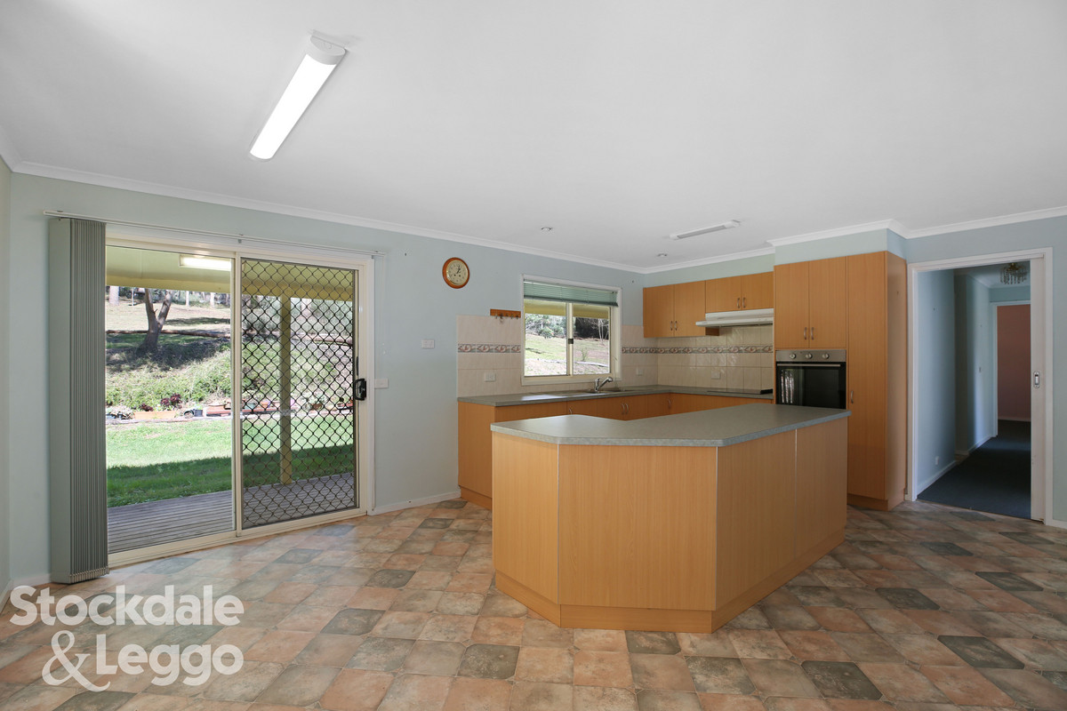 11 Gilfedder Terrace, Mirboo North VIC 3871, Mirboo North - Thumbnail 6