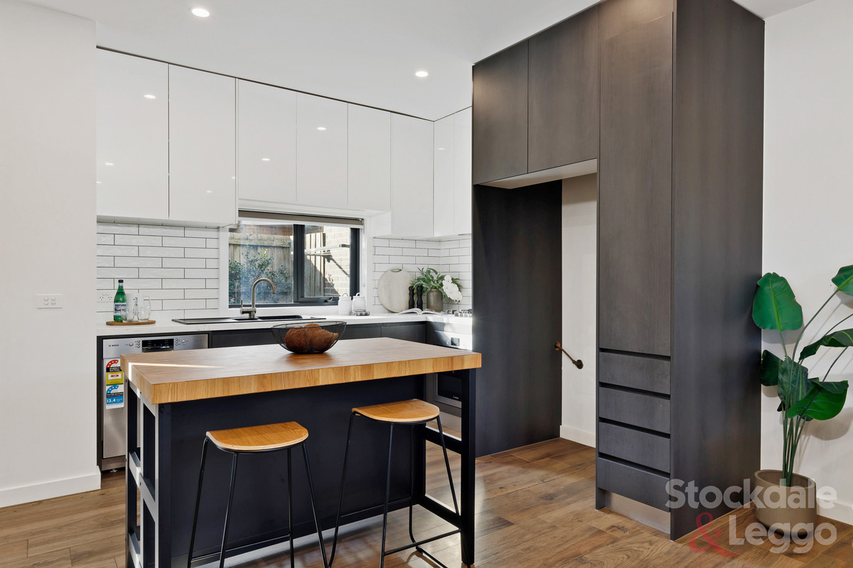 2 / 8 Leonard Avenue, Glenroy VIC 3046, Glenroy - Thumbnail 2