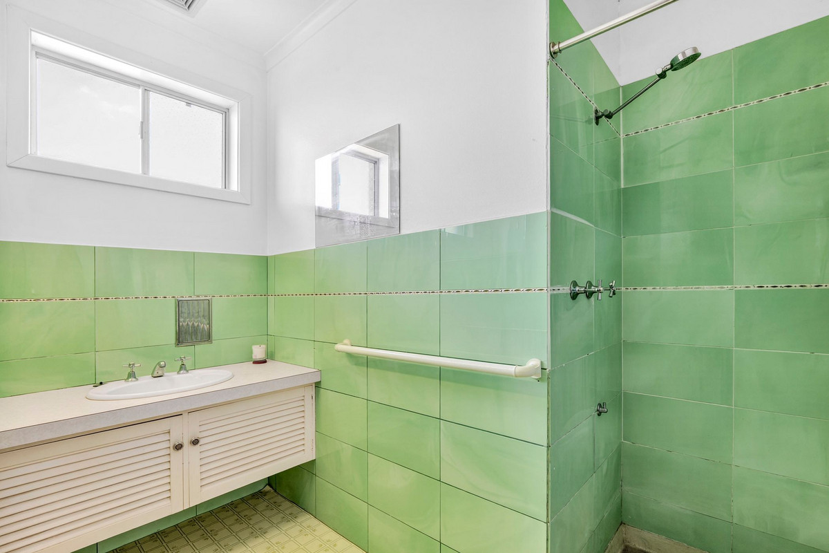 11 Lichen Grove, Highton VIC 3216, Highton - Thumbnail 5