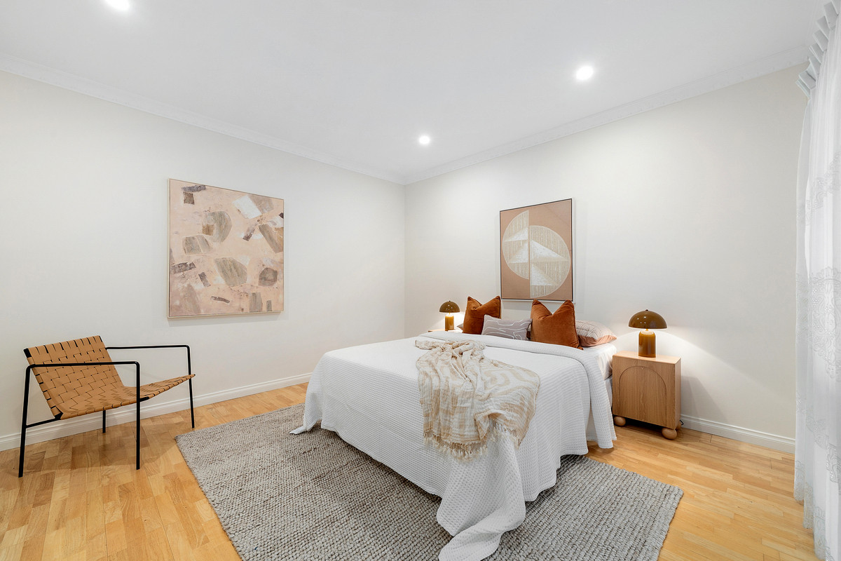 6 Legh Street, Reservoir VIC 3073, Reservoir - Thumbnail 6