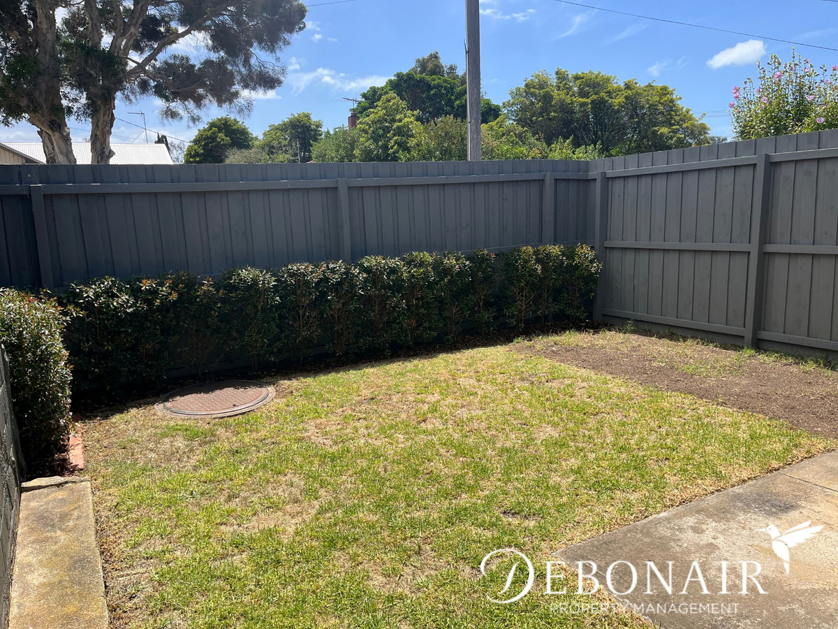 10 Dorcas Street, Newcomb VIC 3219, Newcomb - Thumbnail 2