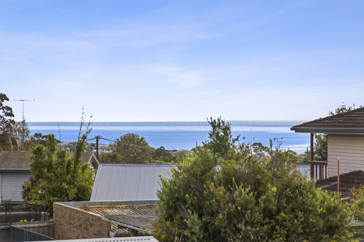 9 Aloomba Avenue, CLIFTON SPRINGS VIC 3222, Clifton Springs - Thumbnail 2