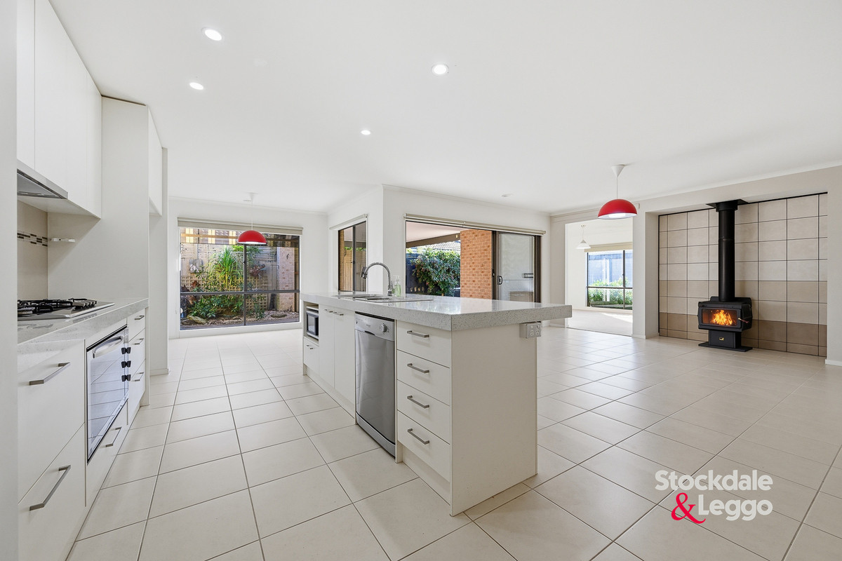72 Meanderri Drive, Inverloch VIC 3996, Inverloch - Thumbnail 4