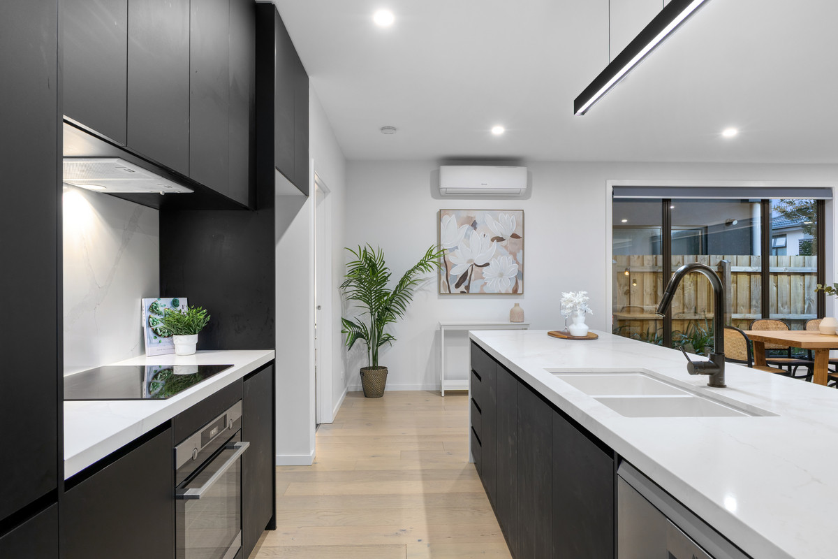 5 / 16 McCubbin Street, Burwood VIC 3125, Burwood - Thumbnail 5