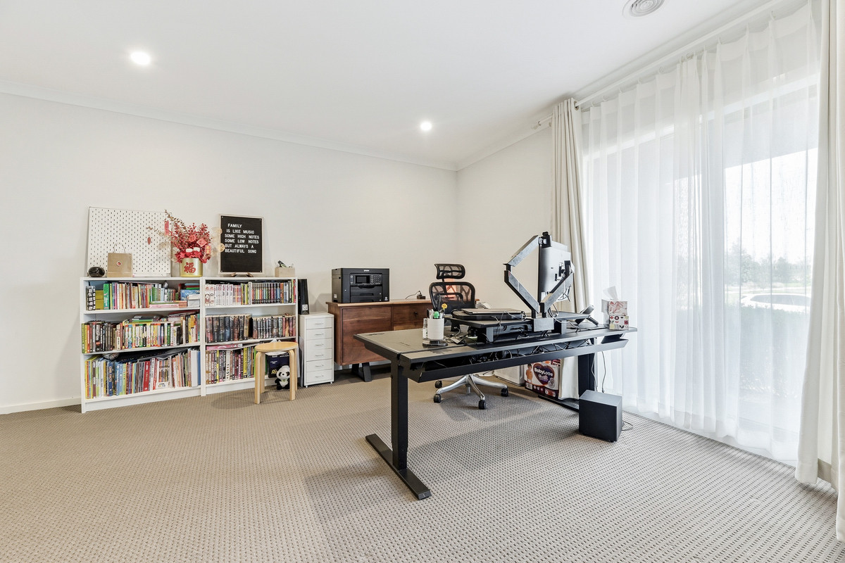 22 Ravenhurst Circuit, Cranbourne North VIC 3977, Cranbourne North - Thumbnail 8