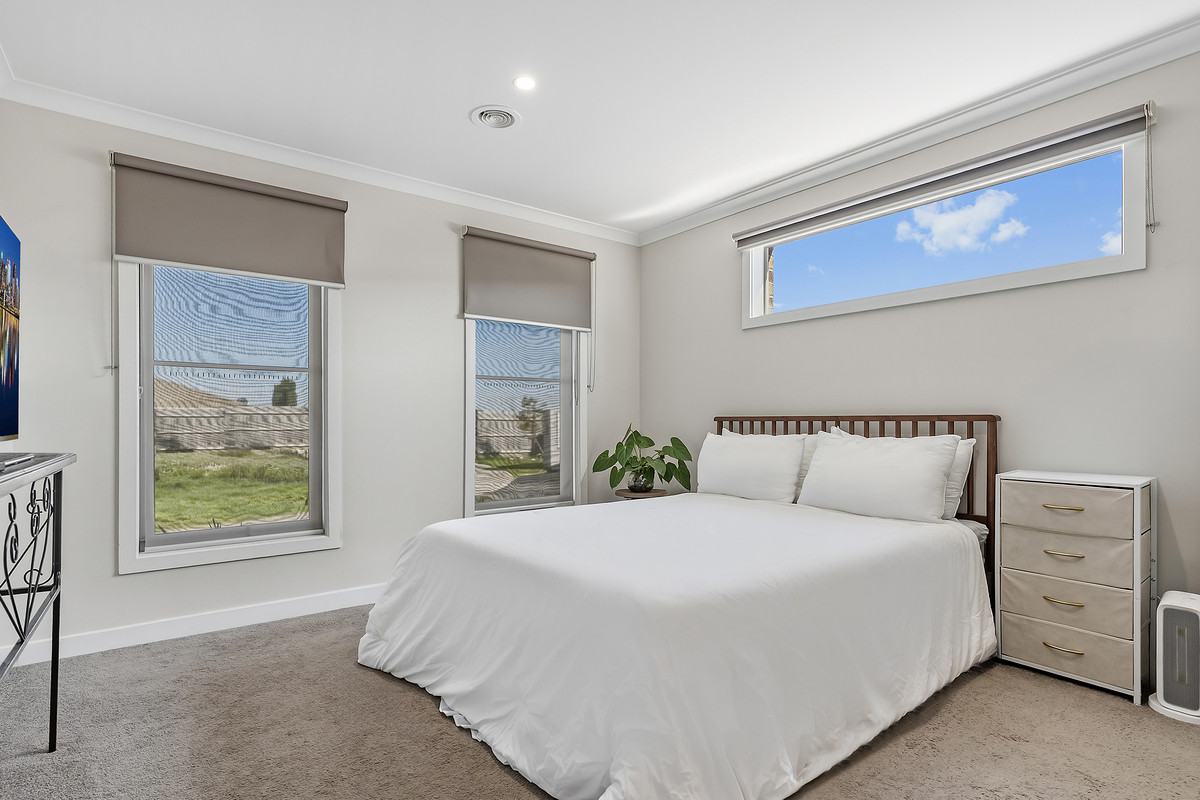 5 / 5 Spencer Place, Pakenham VIC 3810, Pakenham - Thumbnail 3