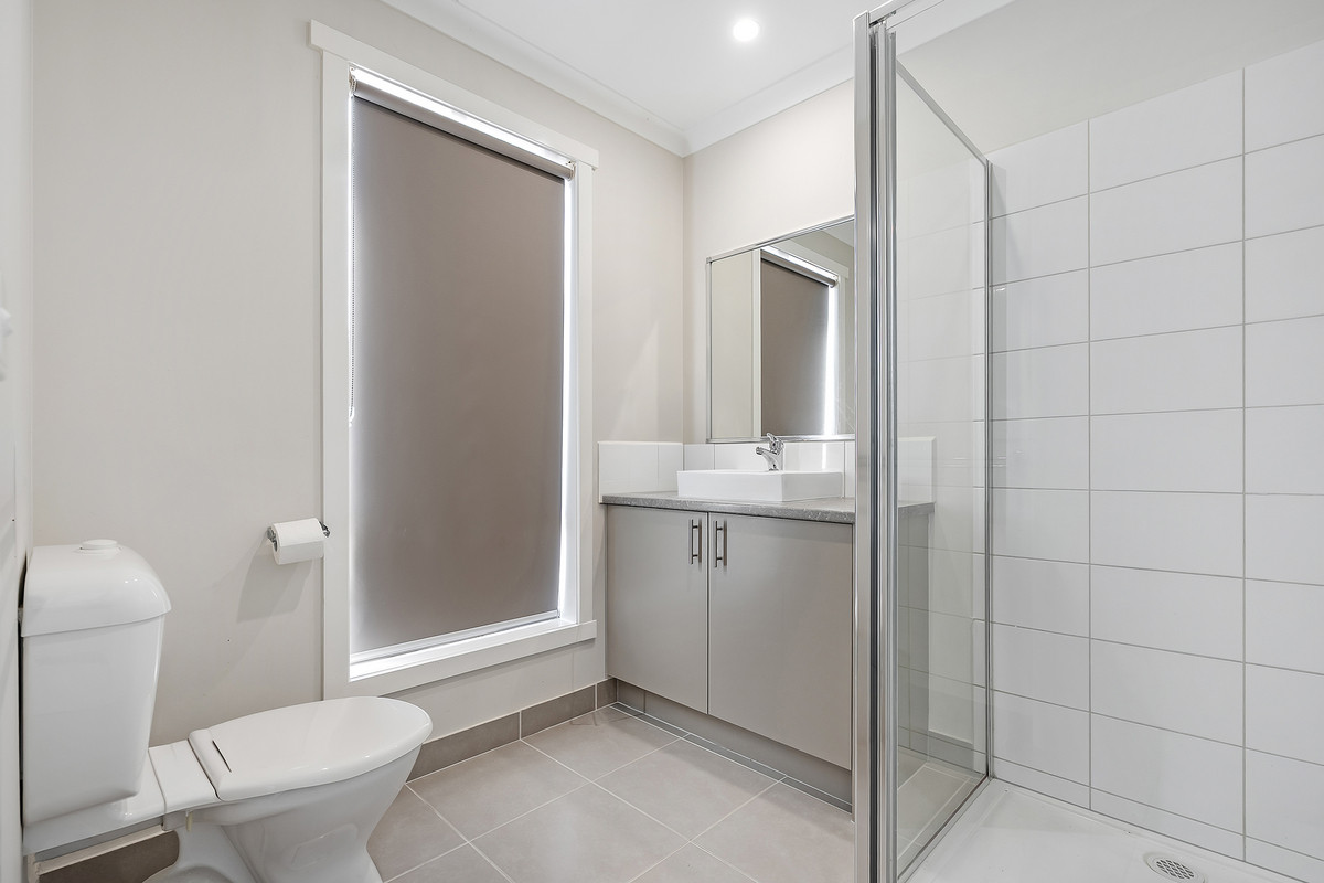 5 / 5 Spencer Place, Pakenham VIC 3810, Pakenham - Thumbnail 4