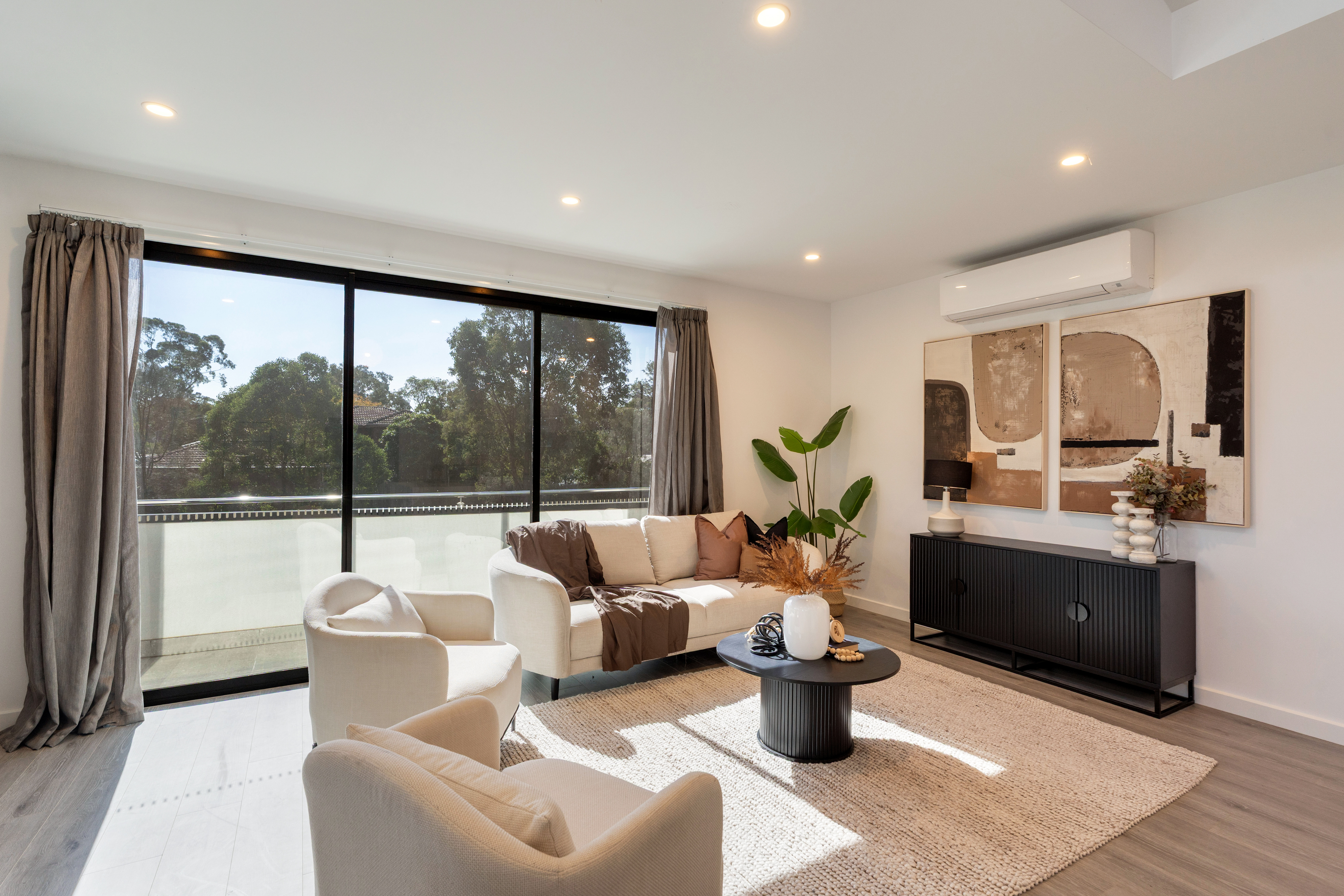 1/14A McEwen Drive, Sunbury VIC, Sunbury - Thumbnail 3