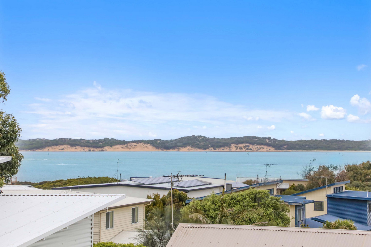 17 Halcyon Avenue, San Remo VIC 3925, San Remo - Image 1
