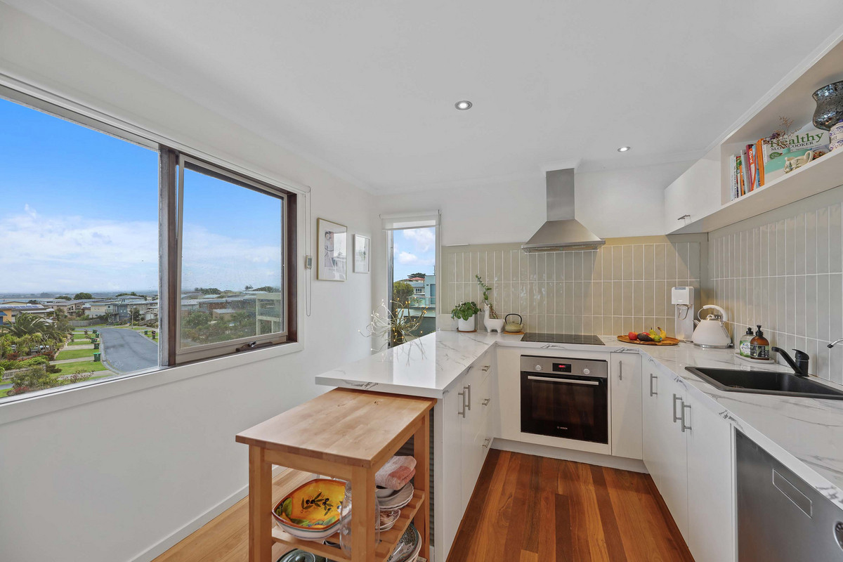 17 Halcyon Avenue, San Remo VIC 3925, San Remo - Thumbnail 4