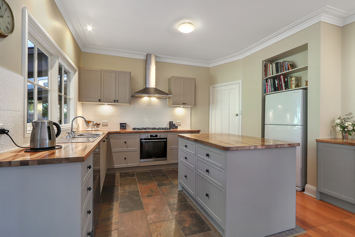 34-36 Northcott Avenue, Croydon VIC 3136, Croydon - Thumbnail 3