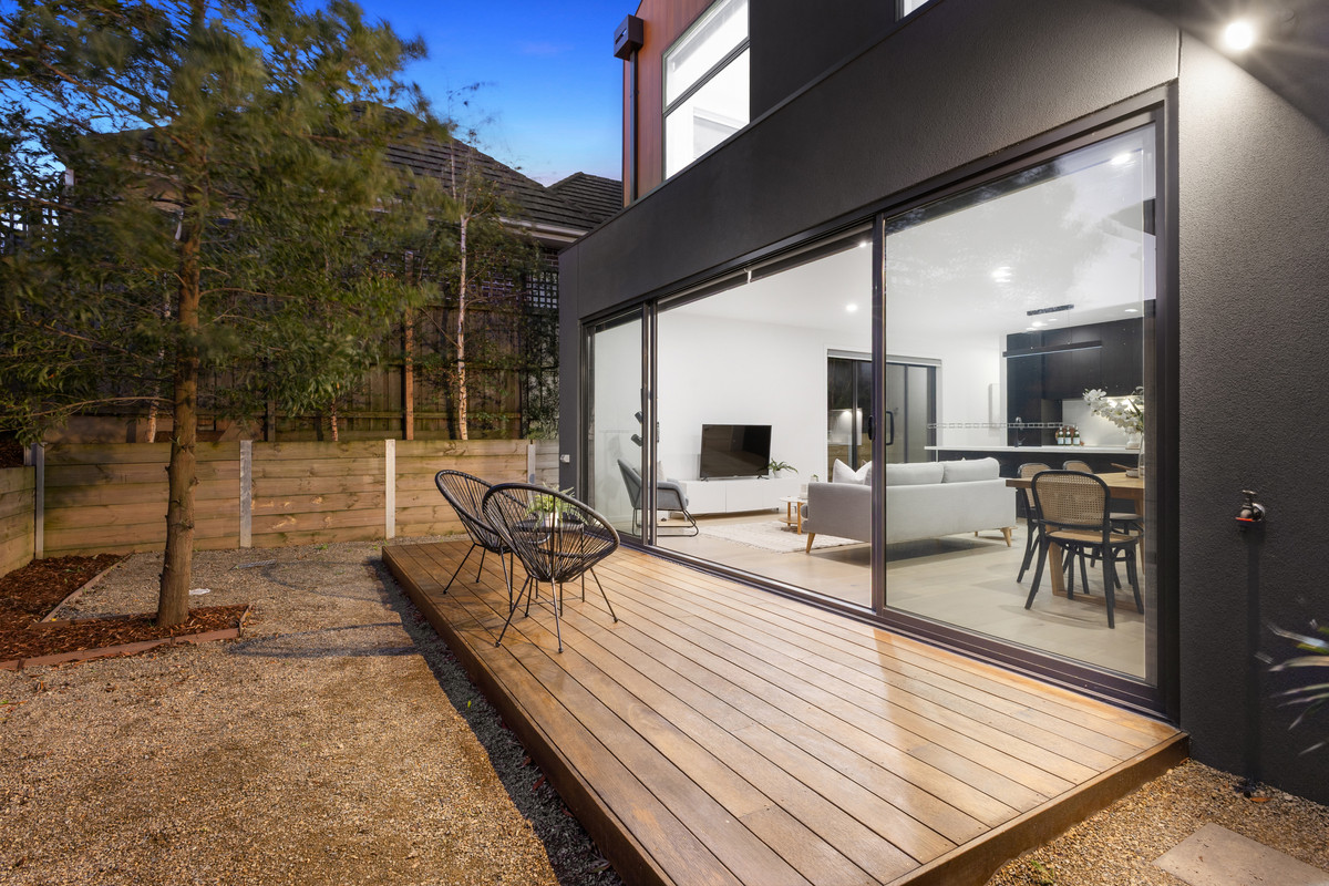 5 / 16 McCubbin Street, Burwood VIC 3125, Burwood - Thumbnail 4