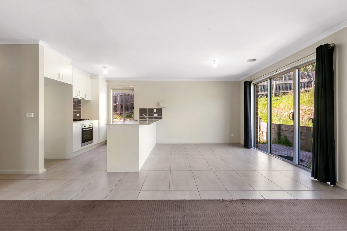 13 Barooga Crescent, CHURCHILL VIC 3842, Churchill - Thumbnail 5