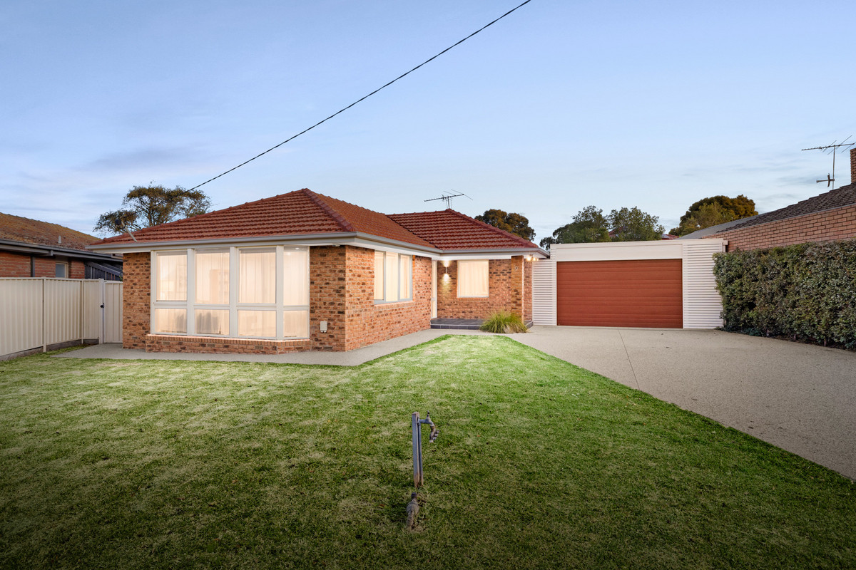 7 Mossgiel Avenue, Greenvale VIC, Greenvale - Thumbnail 4