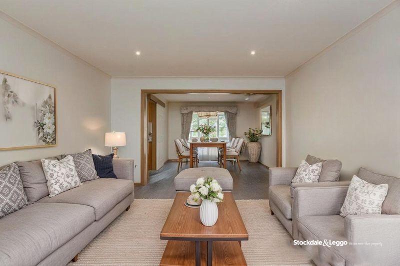 1 Peter Court, Narre Warren VIC, Narre Warren - Thumbnail 3