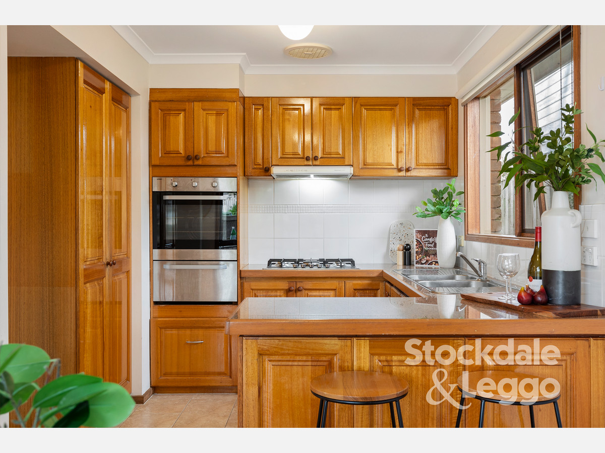 76 Second Avenue, Rosebud VIC 3939, Rosebud - Thumbnail 3
