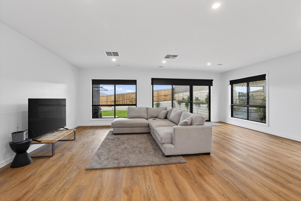 13 Wiltshire Street, Warrnambool VIC 3280, Warrnambool - Thumbnail 3