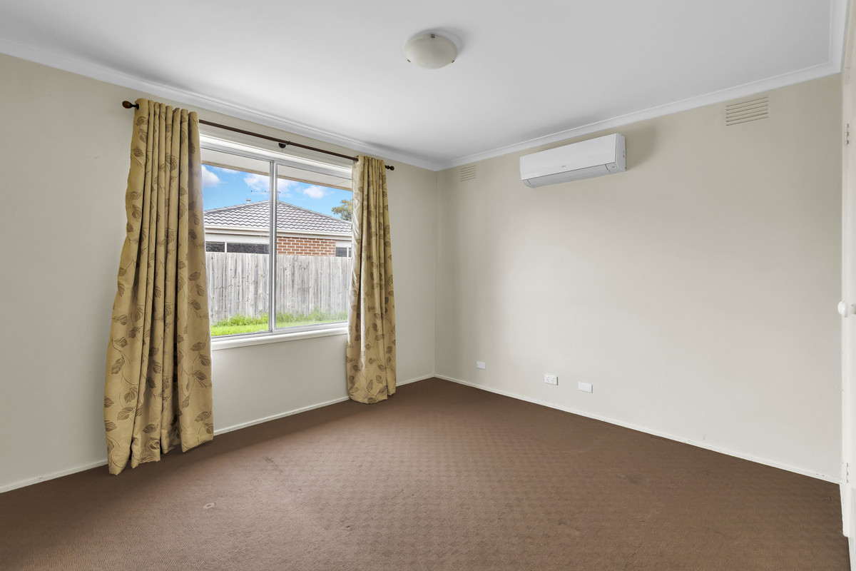 2 / 4 Walter Street, Cranbourne VIC 3977, Cranbourne - Thumbnail 5