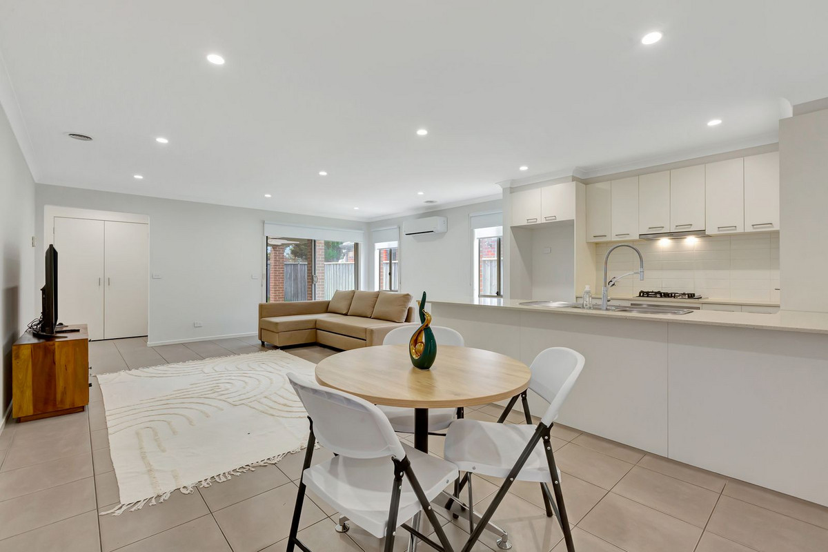 86 Venezia Promenade, Greenvale VIC 3059, Greenvale - Thumbnail 2