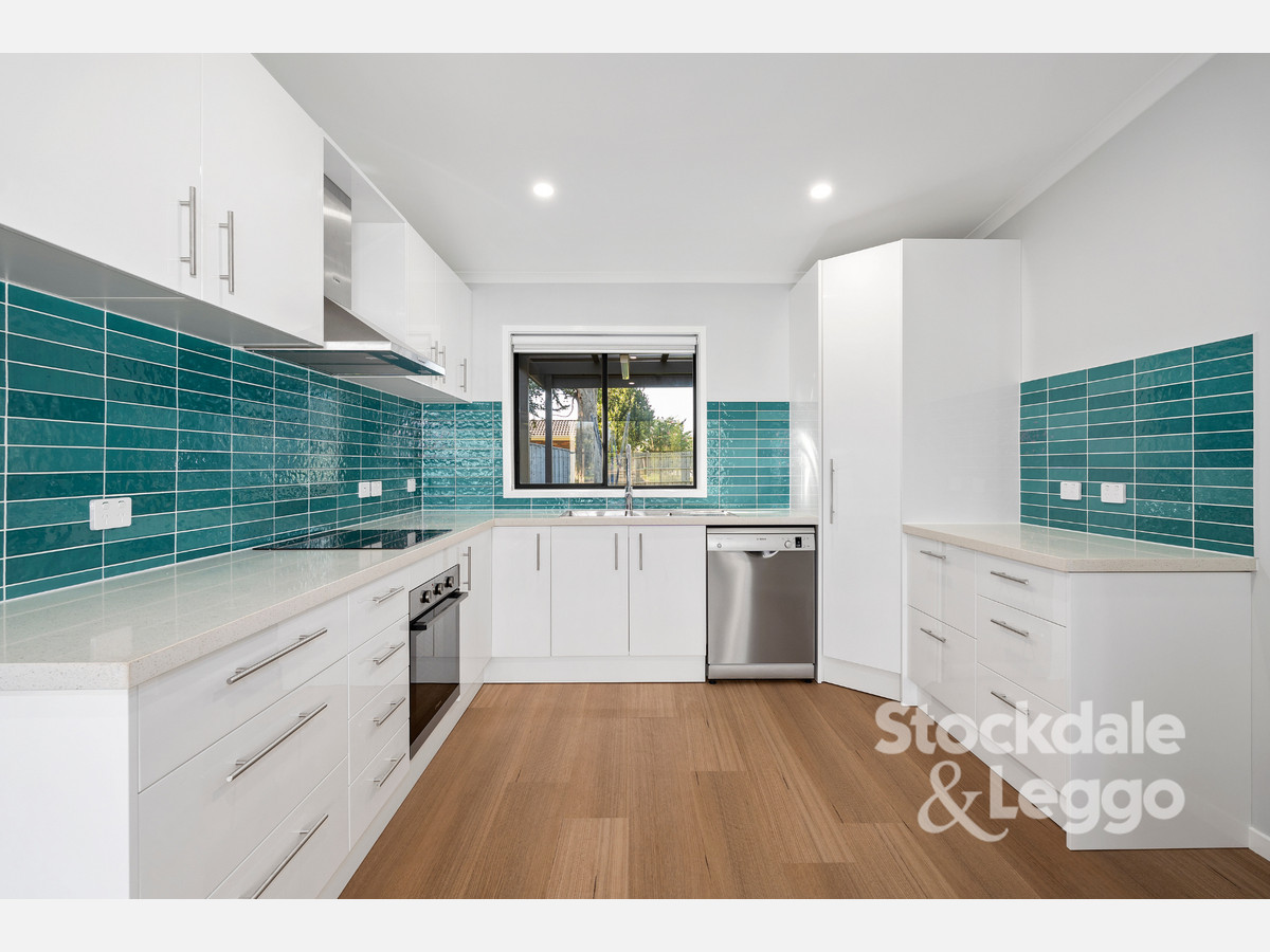 11 Colin Street, Capel Sound VIC 3940, Capel Sound - Thumbnail 3