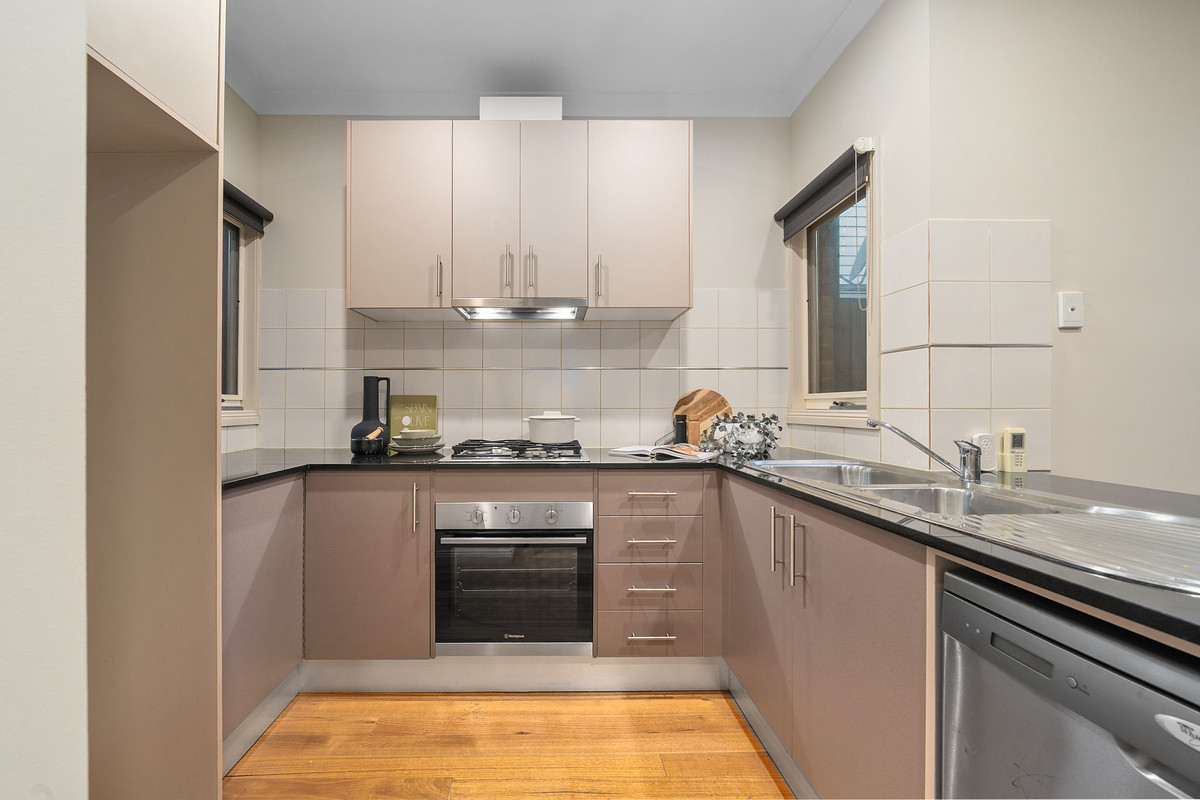 2 / 3 Moray Street, Fawkner VIC 3060, Fawkner - Thumbnail 4