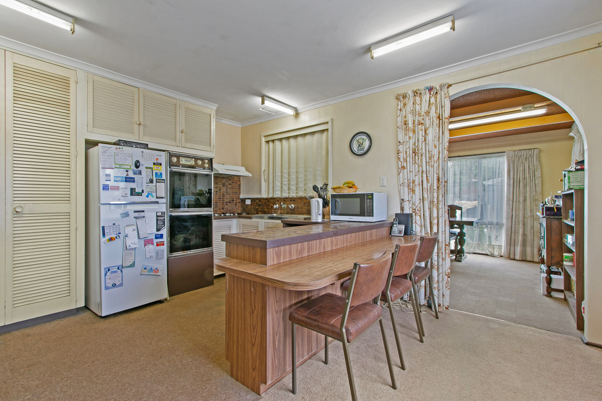 9 Wattle Crescent, Churchill VIC 3842, Churchill - Thumbnail 2