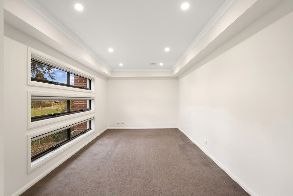 9 Allumba Way, Wollert VIC 3750, Wollert - Thumbnail 2