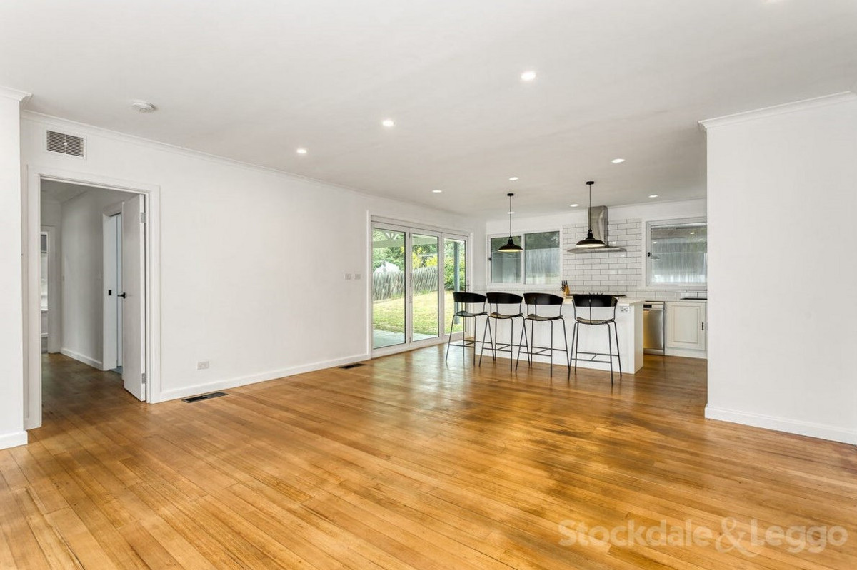 4 Carrara Road, Rowville VIC 3178, Rowville - Thumbnail 3