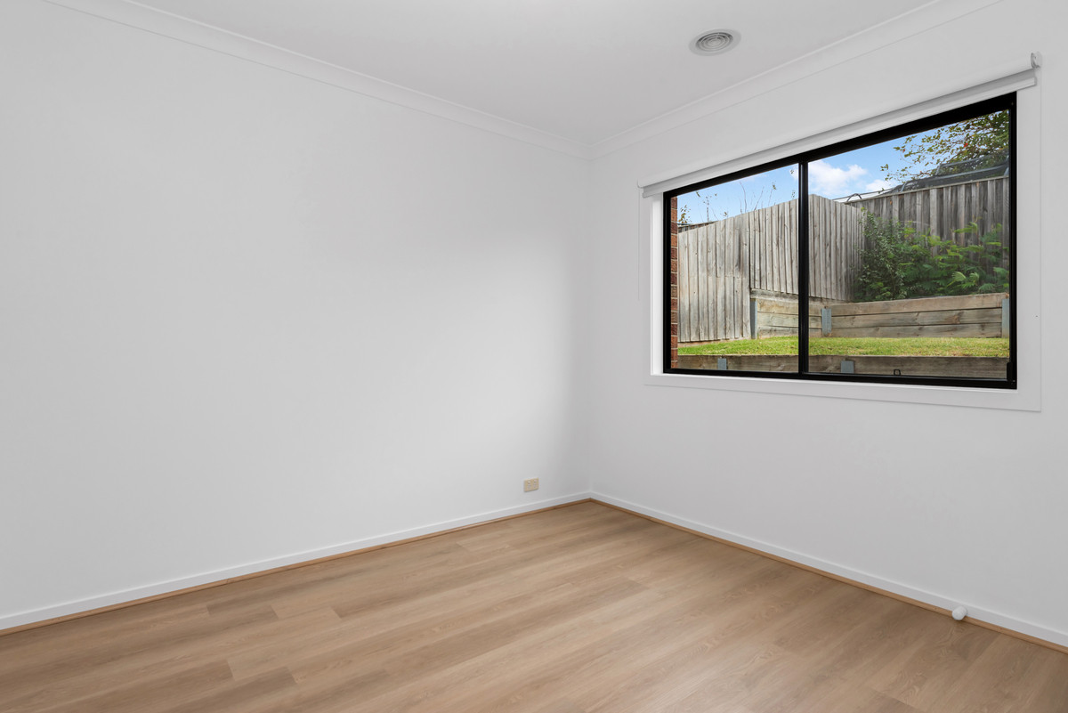 27 Tuscany Rise, Pakenham VIC 3810, Pakenham - Thumbnail 3