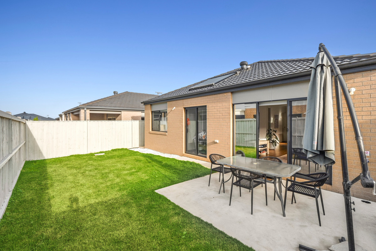 9 Mentelle Street, Mount Duneed VIC 3217, Mount Duneed - Thumbnail 6