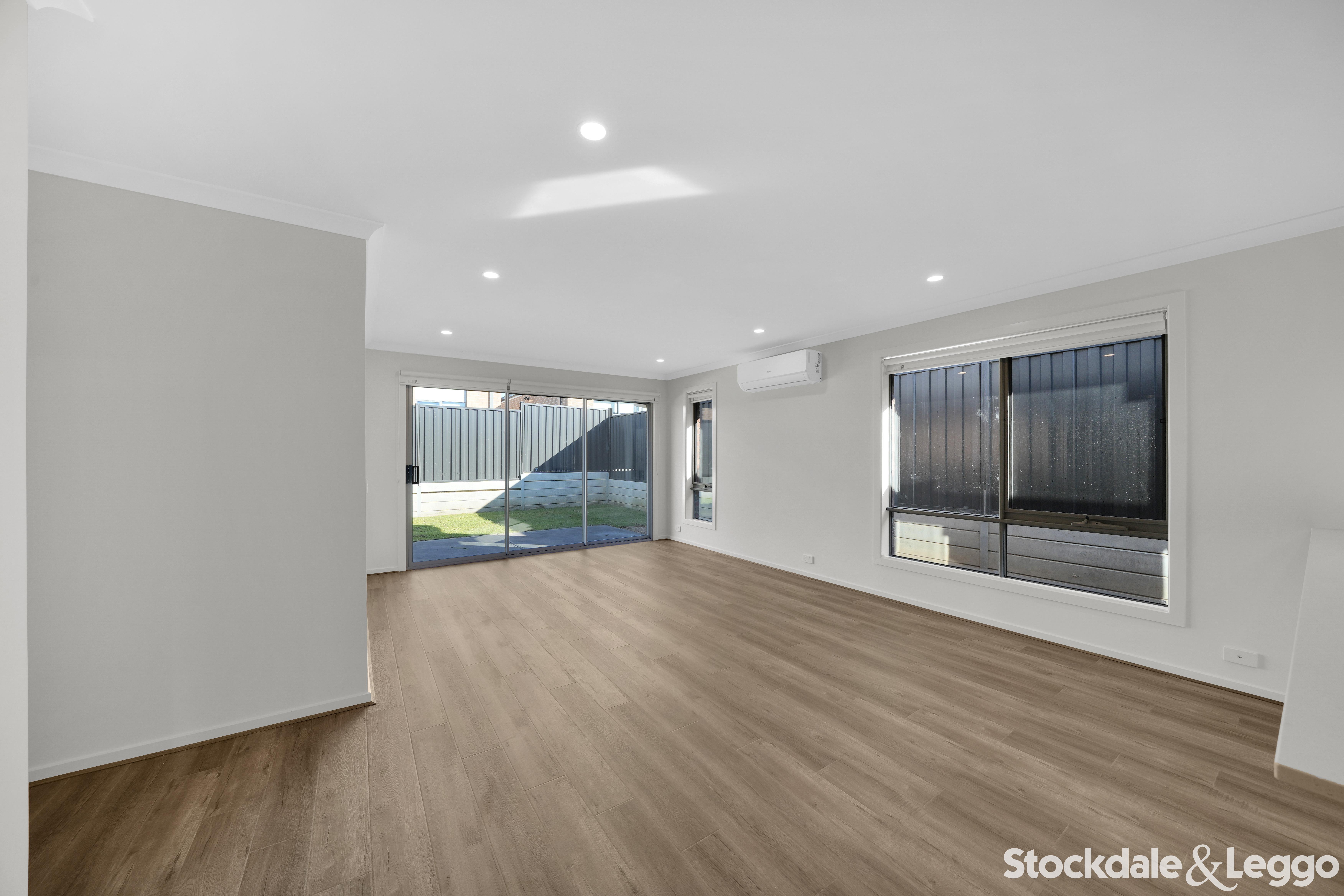 67 Bourn Circuit, Sunbury VIC, Sunbury - Thumbnail 6