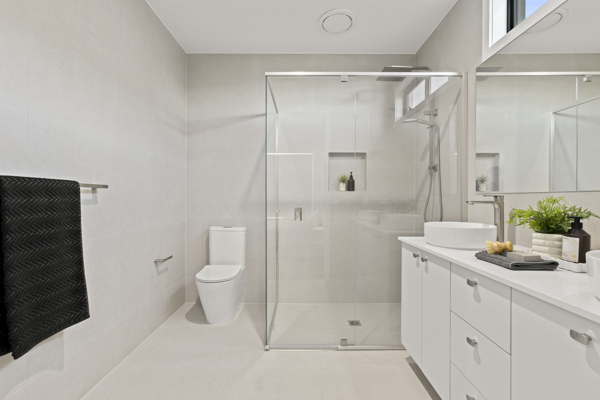 65 Black Swan Drive, St Leonards VIC 3223, St Leonards - Thumbnail 3