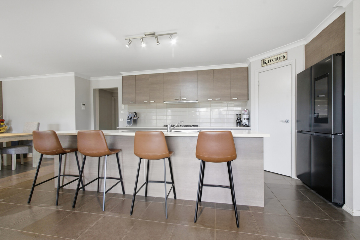 15 Donegal Avenue, Traralgon VIC 3844, Traralgon - Thumbnail 4