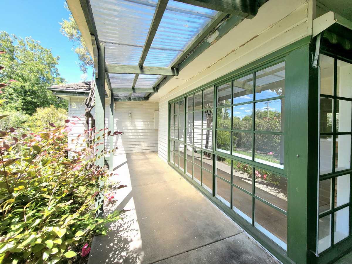 10 Closter Avenue, Nunawading VIC 3131, Nunawading - Thumbnail 3