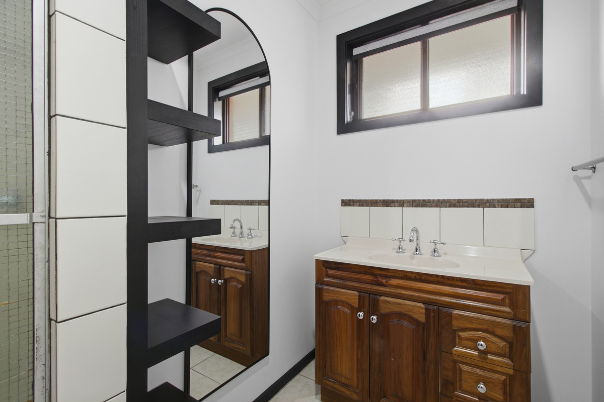 104 Airliebank Road, Morwell VIC 3840, Morwell - Thumbnail 4
