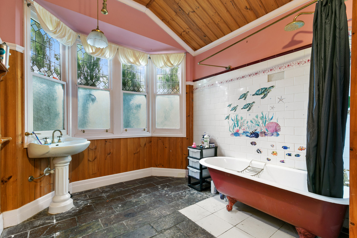5 Avondale Road, Morwell VIC 3840, Morwell - Thumbnail 4