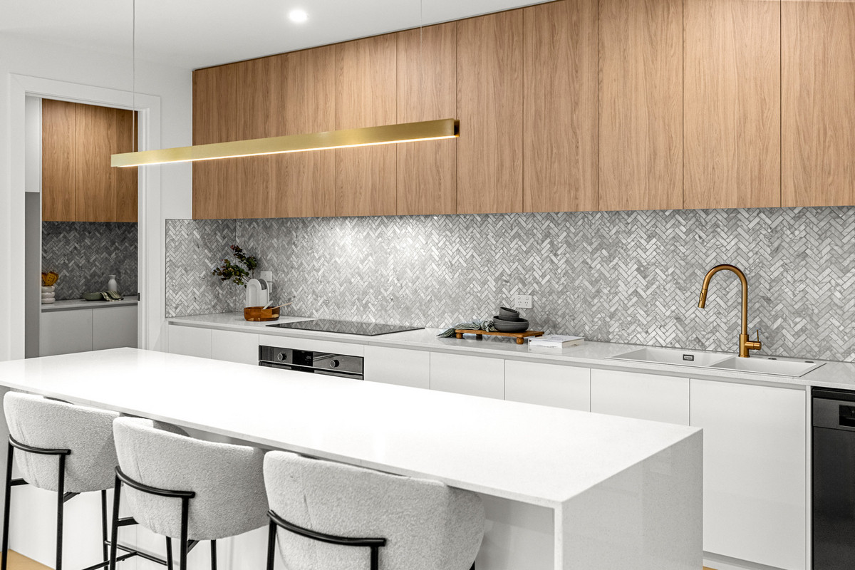 92 Trinity Boulevard, Attwood VIC 3049, Attwood - Thumbnail 2