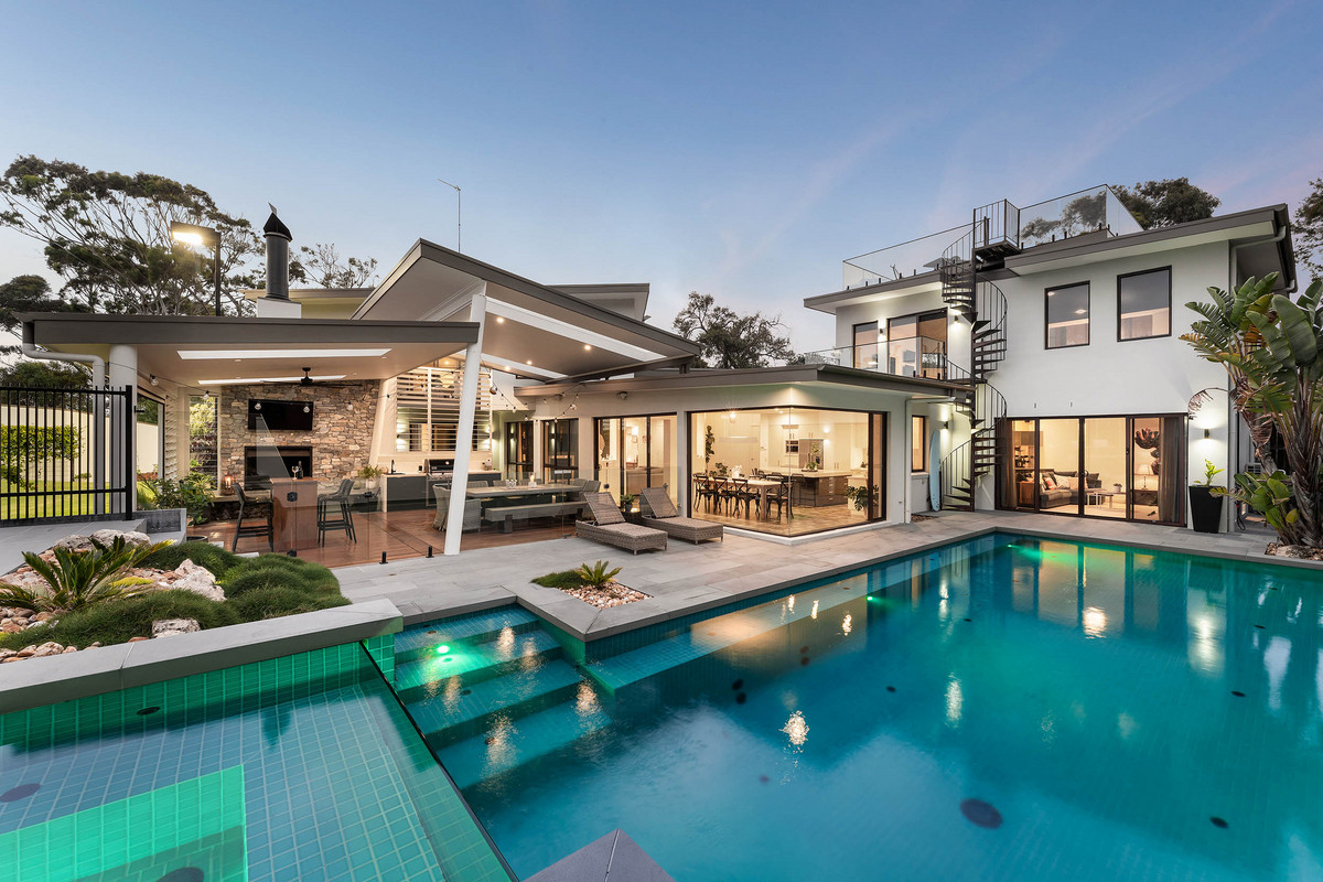 11 Beach Avenue, Inverloch VIC 3996, Inverloch - Image 1