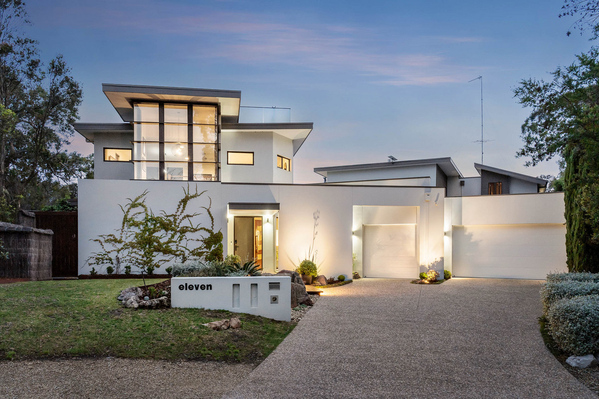 11 Beach Avenue, Inverloch VIC 3996, Inverloch - Thumbnail 2