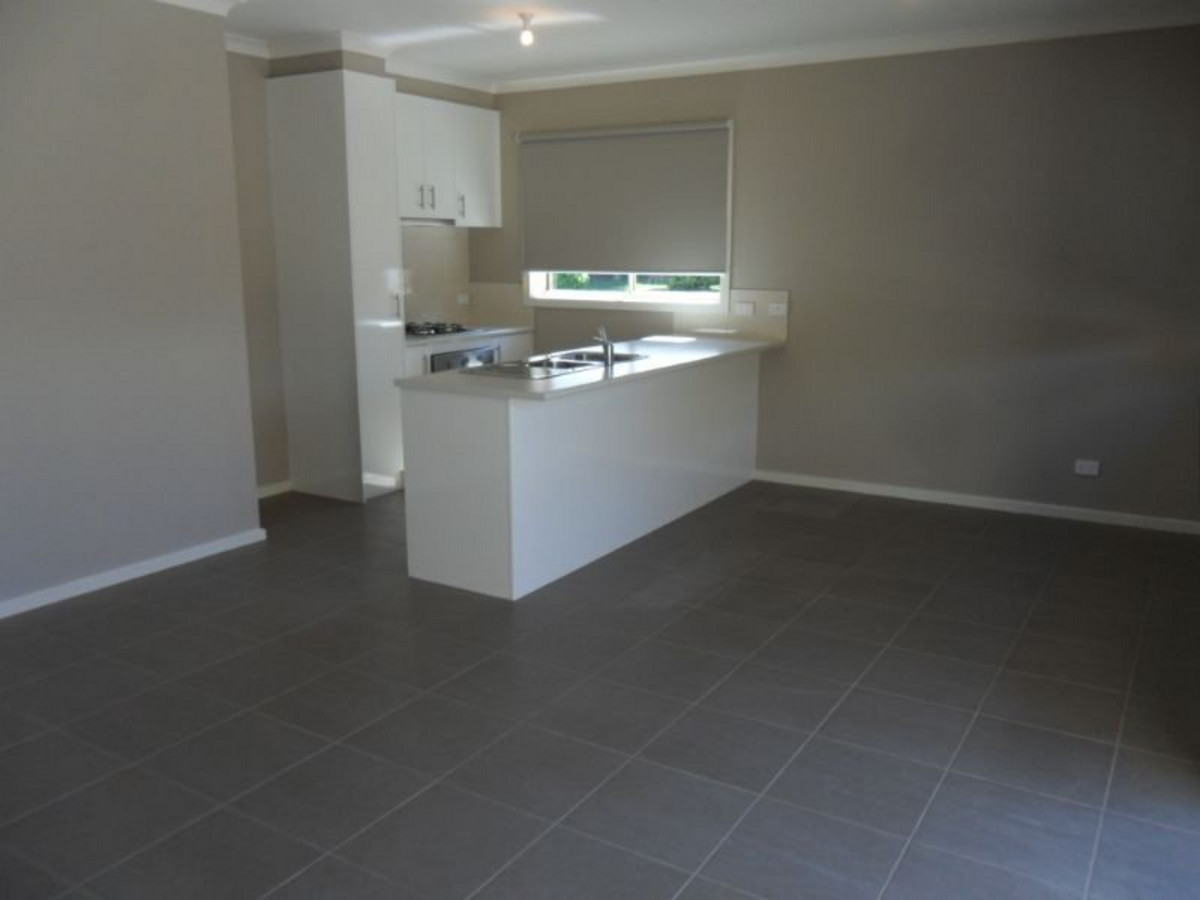 5 Hamilton Place, Mount Waverley, VIC, 3149, Morwell - Thumbnail 2
