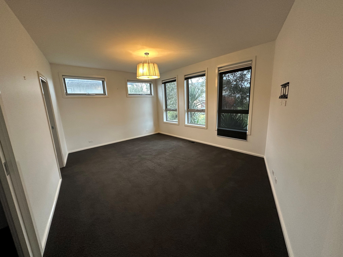 5 Mariner Court, PORT FAIRY VIC 3284, Port Fairy - Thumbnail 4
