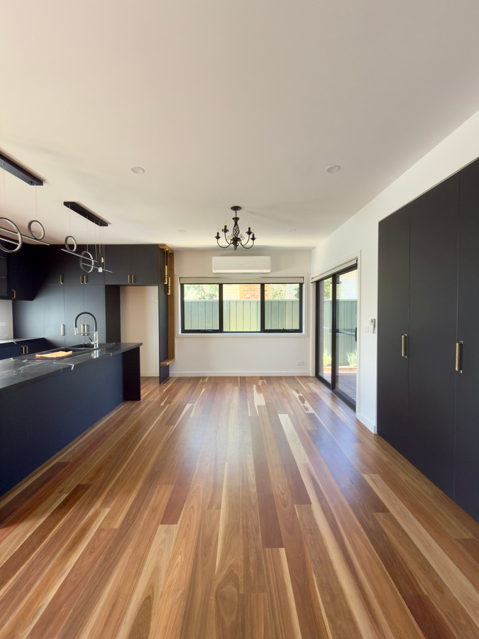 1 / 12 Hubert Avenue, Glenroy VIC 3046, Glenroy - Thumbnail 3