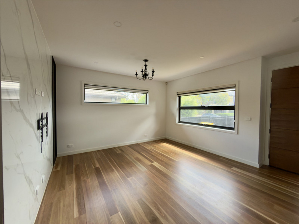 1 / 12 Hubert Avenue, Glenroy VIC 3046, Glenroy - Thumbnail 4