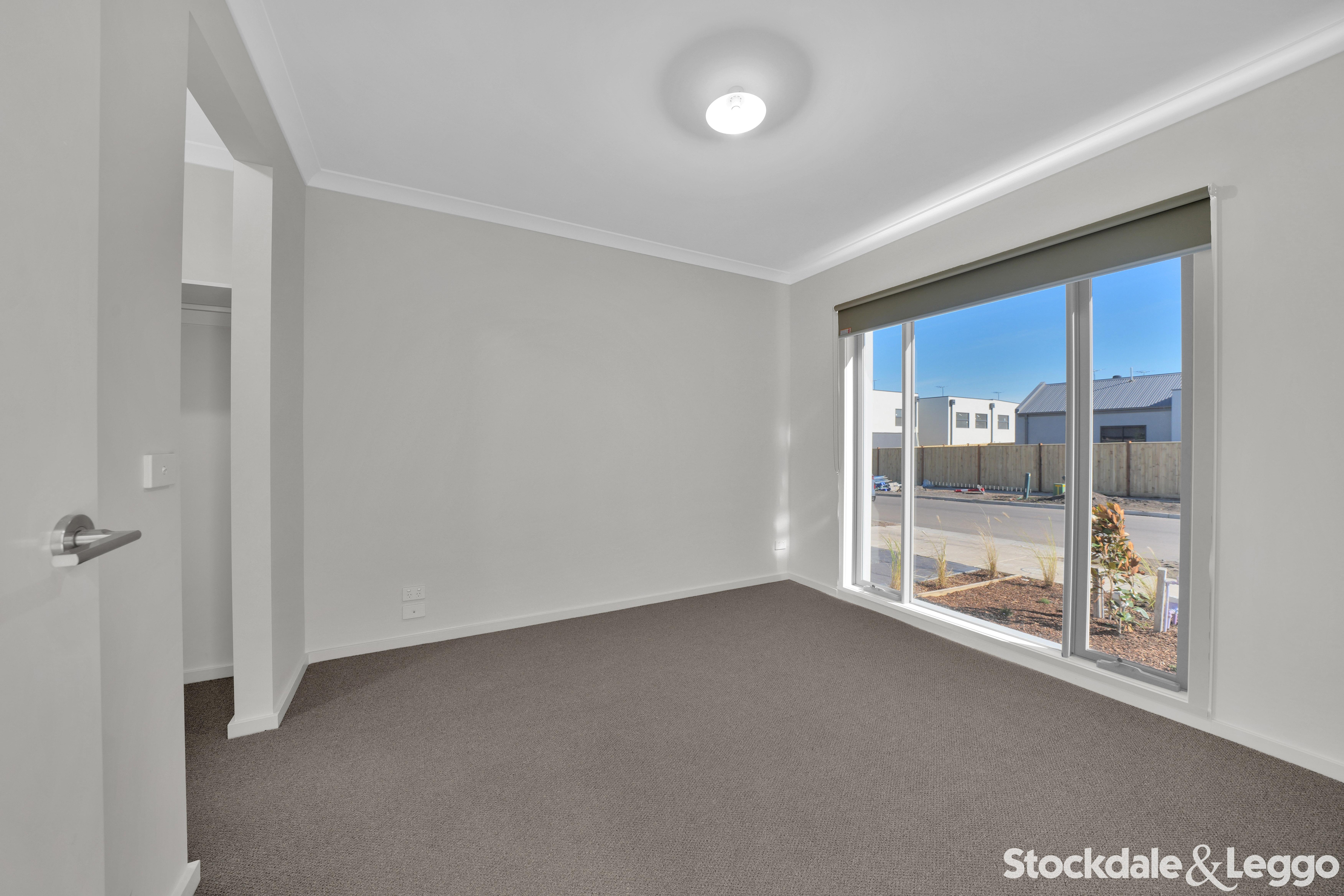 6 Quarter Way, Donnybrook VIC, Donnybrook - Thumbnail 2