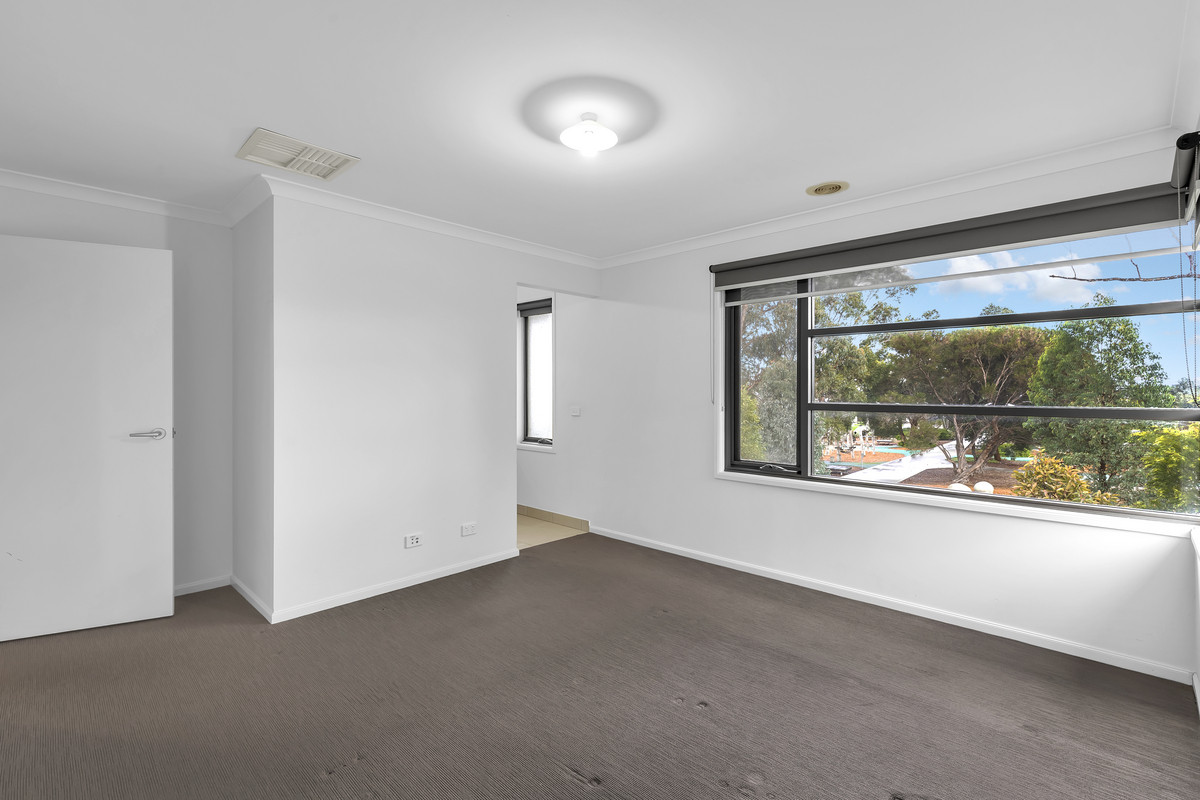 10 Eliot Avenue, Officer VIC 3809, Officer - Thumbnail 6