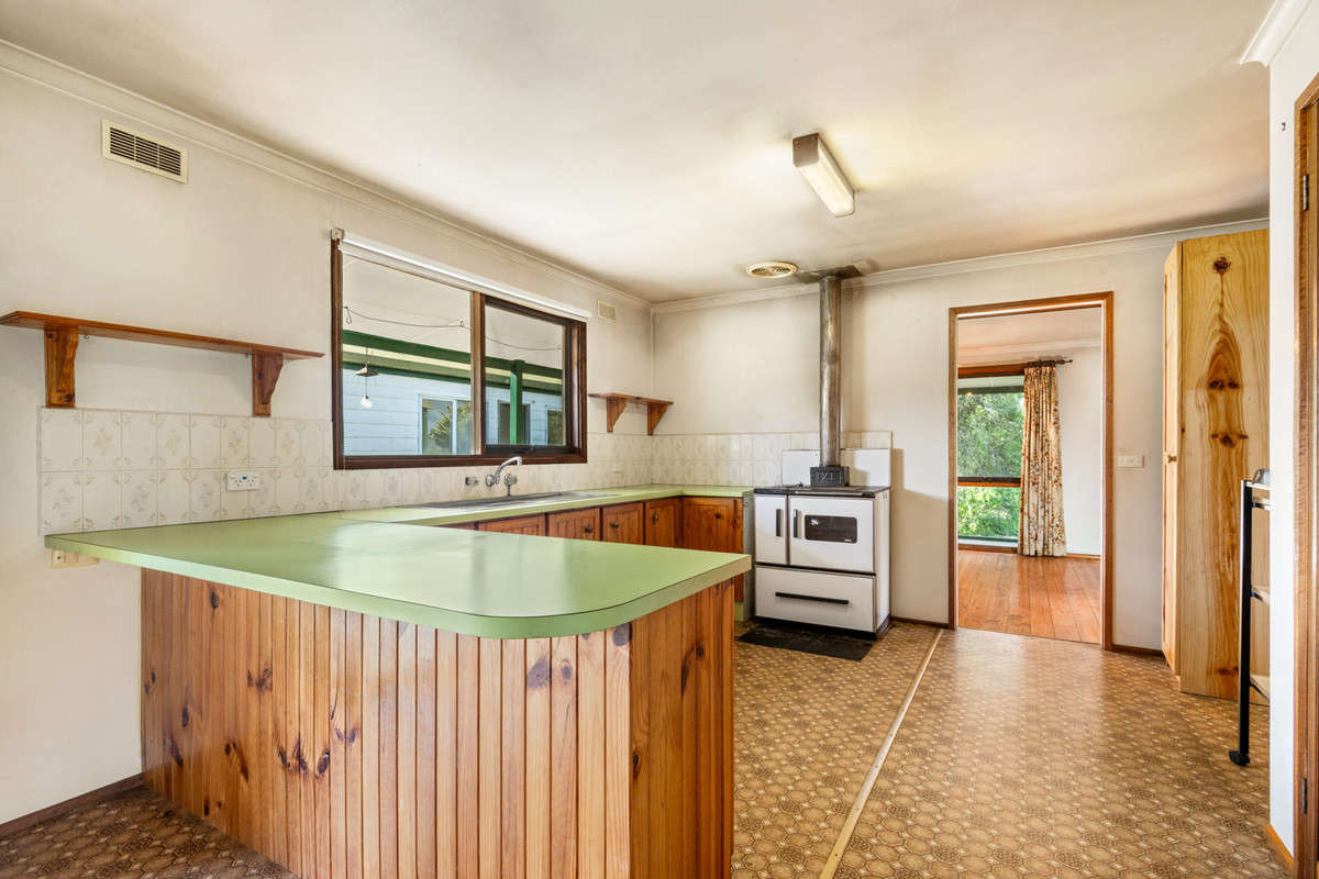 74 Common Road, Inverleigh VIC 3321, Inverleigh - Thumbnail 2